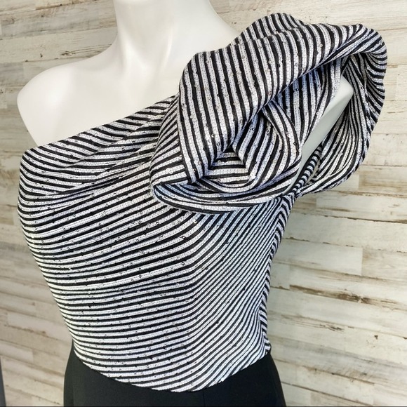 Frascara Sequin One Shoulder Ruffle Detail Gown Womens Size 6 Black Silver - Picture 5 of 15